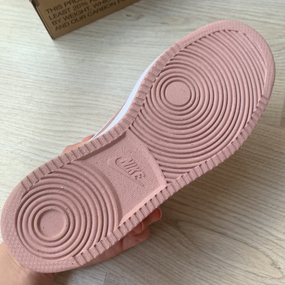 BRAND NEW Nike Women’s Size 8 Court Vision Low Blush Pink + Box - Picture 8 of 10